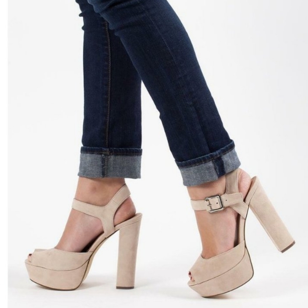 Steve Madden Jillyy Suede Platform Heels sz 10
